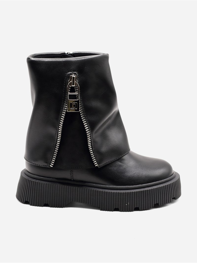 Bottines à semelles crantées Noir - Kiabi