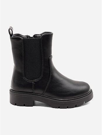 Bottines à semelles crantées