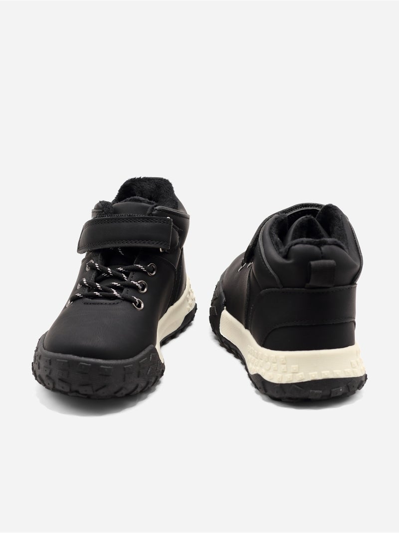 Bottines auto-agrippante Noir - Kiabi