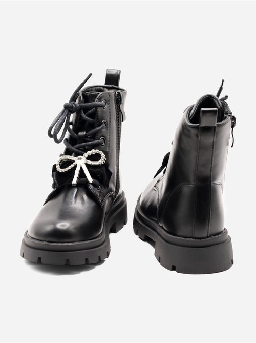 Bottines avec un nœud décoratif - Kiabi Bottines avec un nœud décoratif - Kiabi