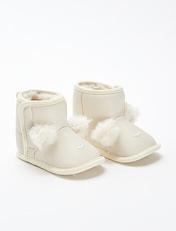 Bottines fourrées avec pompon