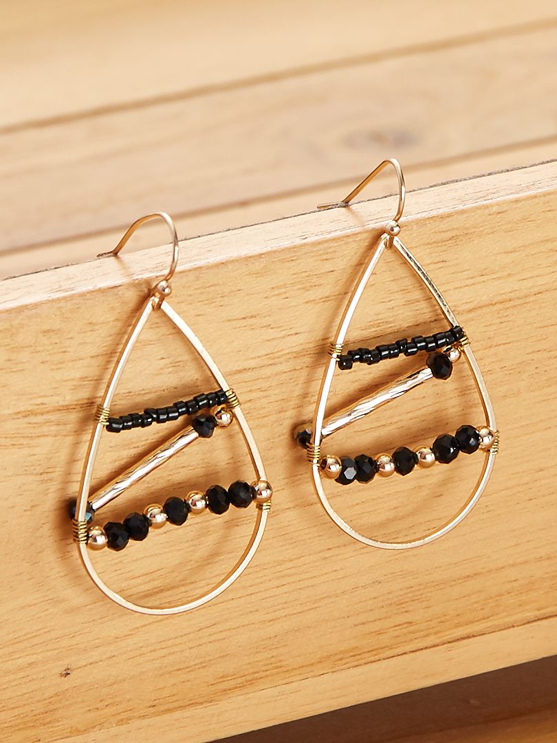 Décoration De Coquelicot Du Jour Du Souvenir Sur Lampadaire, Commémorant Le Jour De L'armistice