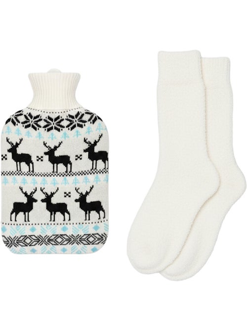 Bouillotte à eau avec chaussettes et housse tricot motif cerf - Kiabi Bouillotte à eau avec chaussettes et housse tricot motif cerf - Kiabi