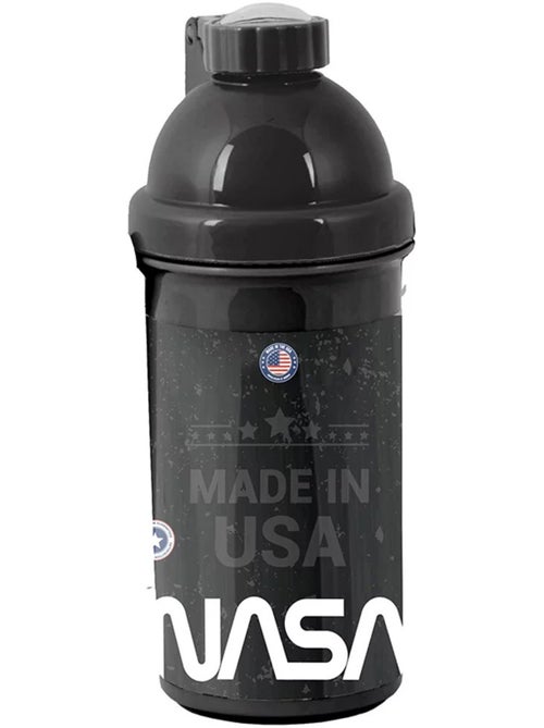 Bouteille d eau en plastique NASA 18 cm – Bouchon noir à vis - Kiabi Bouteille d eau en plastique NASA 18 cm – Bouchon noir à vis - Kiabi