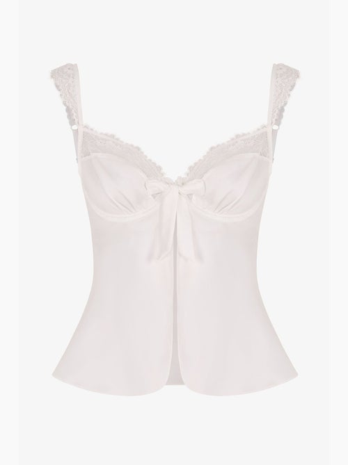 Brassière à armatures fleurie effet déchiré penti - Kiabi Brassière à armatures fleurie effet déchiré penti - Kiabi