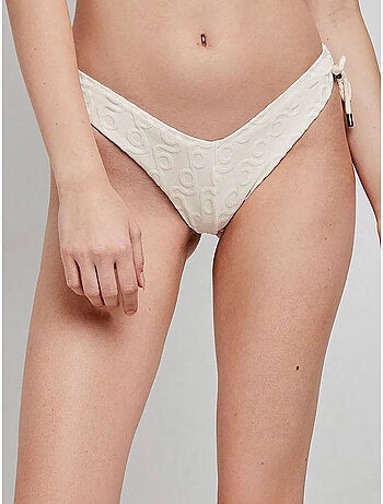 Braziliaanse bikini broekje v-cut