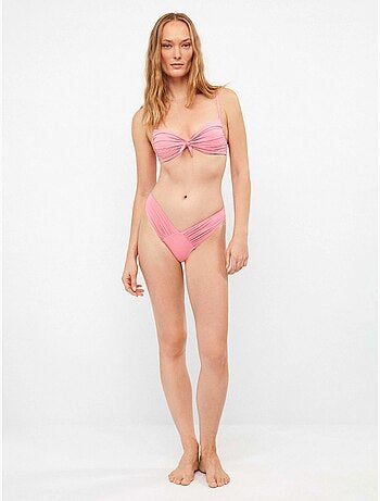 Braziliaanse bikinibroekje met v-snit