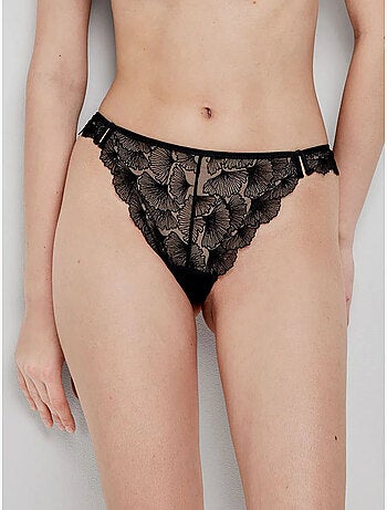 Braziliaanse slip van geborduurde tule met bloemen