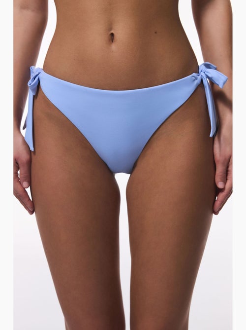 Brazilian bikinibroekje met lage taille penti - Kiabi Brazilian bikinibroekje met lage taille penti - Kiabi