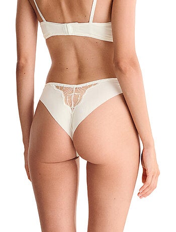 Brésilien échancré miracle mariage