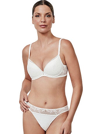 Brésilien malitzia mariage