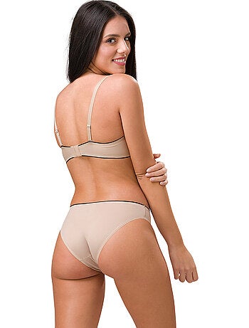 Brésilien miracle one peau