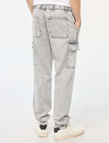 Broek met elastische tailleband en veel zakken