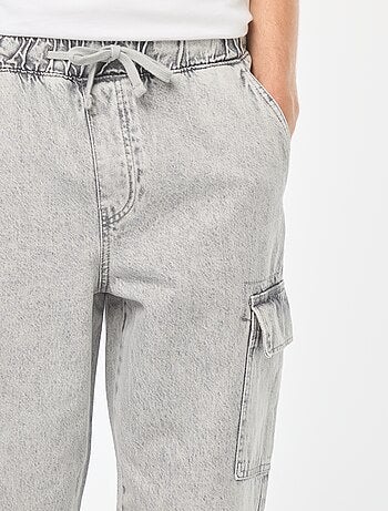 Broek met elastische tailleband en veel zakken