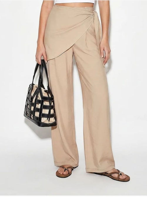 Broek met hoge taille en wijde pijp van crêpe lucci - Kiabi Broek met hoge taille en wijde pijp van crêpe lucci - Kiabi