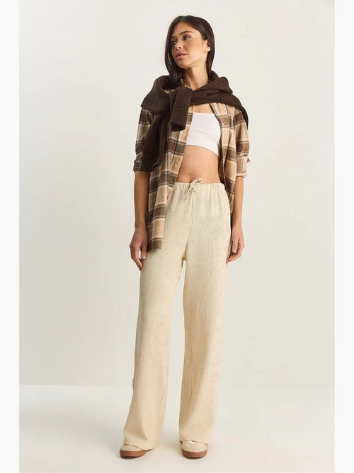 Broek met hoge taille en wijde pijpen lucci - Kiabi Broek met hoge taille en wijde pijpen lucci - Kiabi