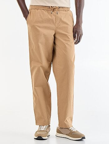 Broek met perzikhuid-effect