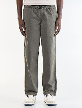 Broek met perzikhuid-effect