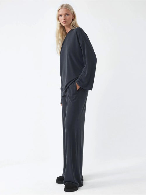 Broek met rechte pijp om aan te trekken busem - Kiabi Broek met rechte pijp om aan te trekken busem - Kiabi