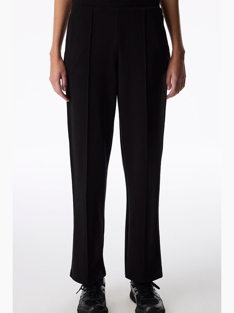 Broek met taps toelopende pijpen en zijdezachte touch penti Zwart - Kiabi