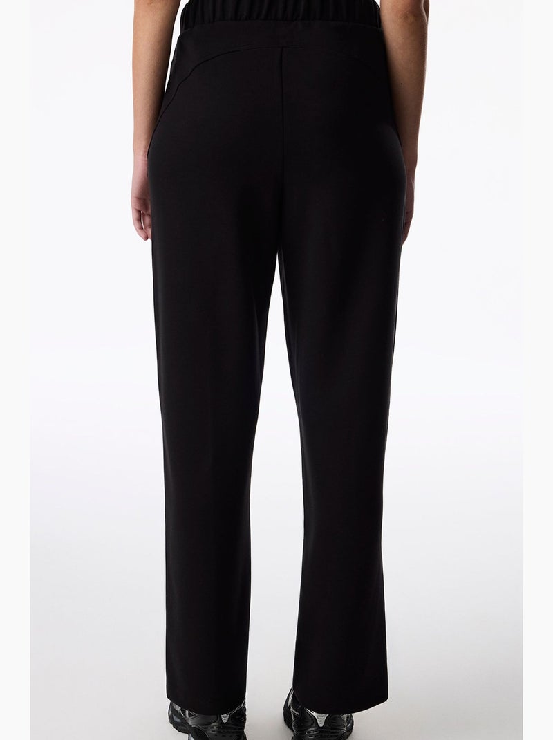 Broek met taps toelopende pijpen en zijdezachte touch penti Zwart - Kiabi