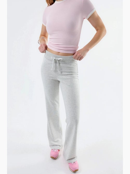 Broek met uitlopende pijpen en elastische taille busem - Kiabi Broek met uitlopende pijpen en elastische taille busem - Kiabi