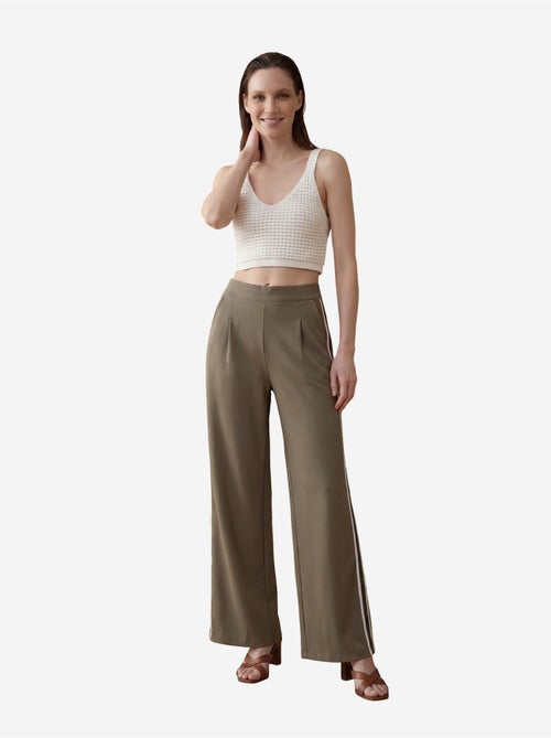 Broek met wijde pijp, plooien en hoge taille my fashion - Kiabi Broek met wijde pijp, plooien en hoge taille my fashion - Kiabi