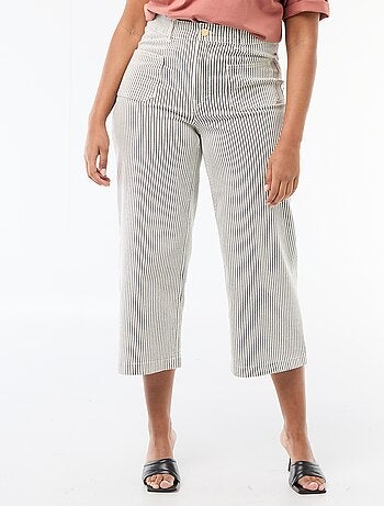 Broek met wijde pijpen / wide leg met standaard taille