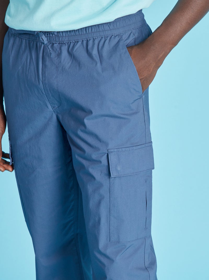 Broek met zakken aan de zijkant donkerblauw - Kiabi