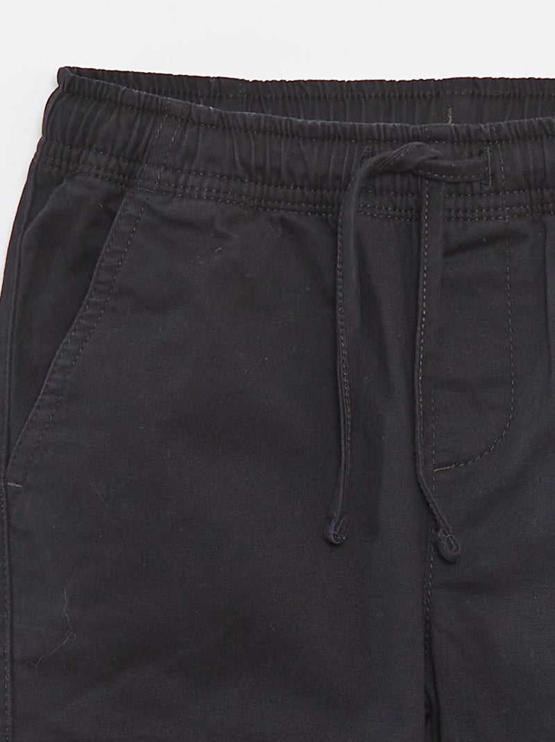 Broek met zakken en verstelbare taille zwart - Kiabi
