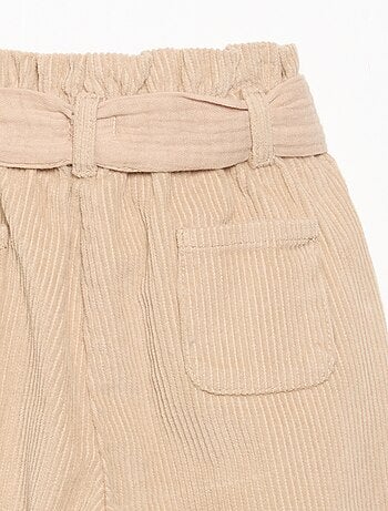 Broek van ribfluweel met inbegrepen riem