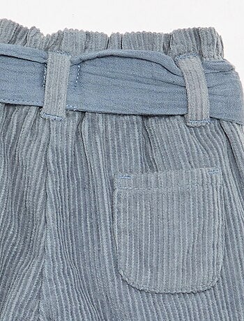 Broek van ribfluweel met inbegrepen riem