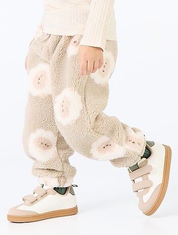 Broek van stof met schapenvachteffect