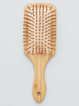 Brosse à cheveux en bois