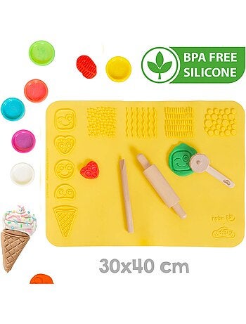 Bureau + chaise + 6 boites de pâte à modeler + accessoires roba x Play-Doh