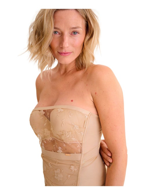 Bustier balconnet préformé multipositions passion - Kiabi Bustier balconnet préformé multipositions passion - Kiabi