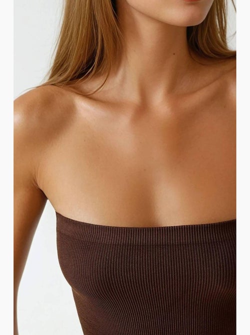 Bustier kort rib aansluitend hiccup - Kiabi Bustier kort rib aansluitend hiccup - Kiabi