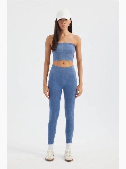 Bustier kort rib gewassen hiccup - Kiabi Bustier kort rib gewassen hiccup - Kiabi