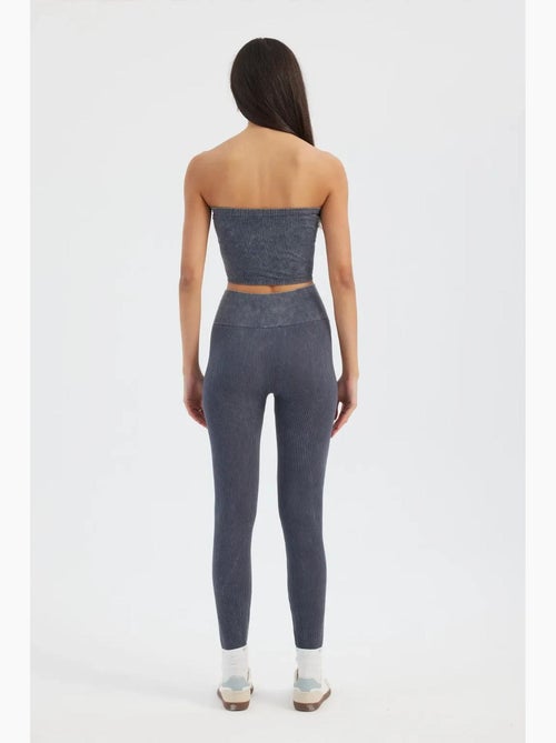 Bustier kort rib gewassen hiccup - Kiabi Bustier kort rib gewassen hiccup - Kiabi