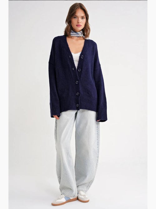 Button-up v-hals geribd gebreid vest met knopen mixray - Kiabi Button-up v-hals geribd gebreid vest met knopen mixray - Kiabi