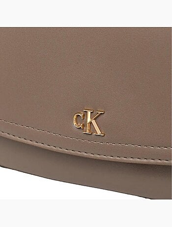 Calvin klein jeans ck flap bruine dames schoudertas