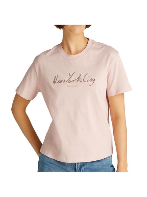 Calvin Klein Jeans Dames T-shirt Roze Geborduurd - Kiabi Calvin Klein Jeans Dames T-shirt Roze Geborduurd - Kiabi