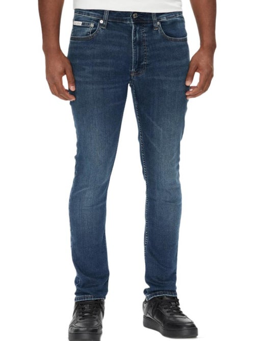 Calvin Klein Jeans Essential Heren Skinny Fit Jeans Blauw - Kiabi Calvin Klein Jeans Essential Heren Skinny Fit Jeans Blauw - Kiabi