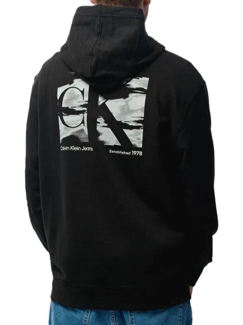 Calvin Klein Jeans Heren Hoodie Zwart met Groot Box Logo - Kiabi Calvin Klein Jeans Heren Hoodie Zwart met Groot Box Logo - Kiabi
