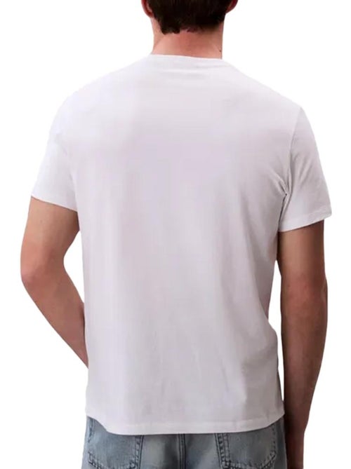 Calvin Klein Jeans Heren T-Shirt Wit met Badge - Jersey - Kiabi Calvin Klein Jeans Heren T-Shirt Wit met Badge - Jersey - Kiabi
