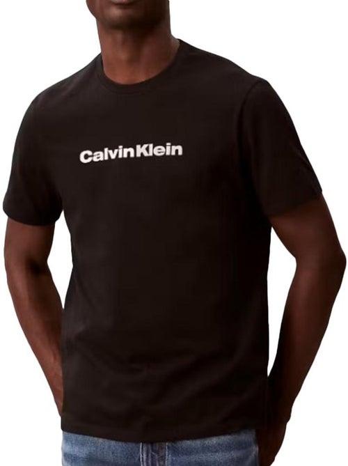 Calvin Klein Jeans Heren T-Shirt Zwart Groothandel 30s EU - Kiabi Calvin Klein Jeans Heren T-Shirt Zwart Groothandel 30s EU - Kiabi