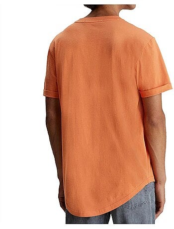 Calvin klein jeans t-shirt oranje heren met badge en opgestikte mouwen