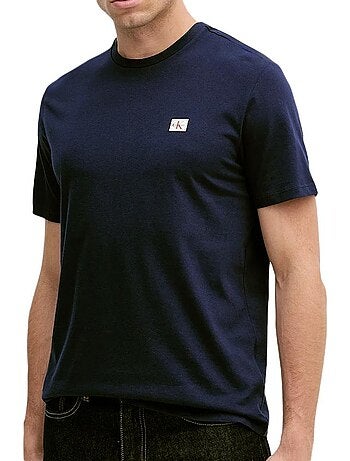 Calvin klein jeans mauve t-shirt met badge voor heren