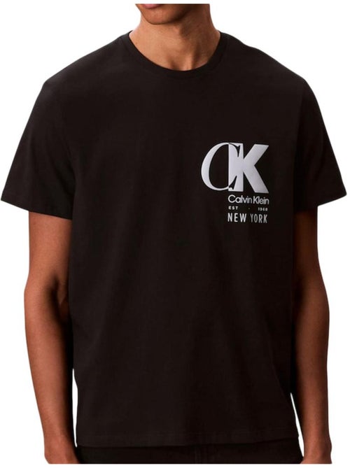 Calvin Klein Jeans T-shirt Zwart voor Heren - SS20 Collectie - Kiabi Calvin Klein Jeans T-shirt Zwart voor Heren - SS20 Collectie - Kiabi