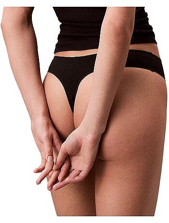 Calvin klein jeans zwarte string thong dames 000qf7983e